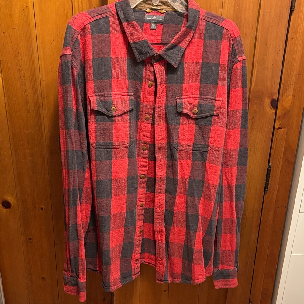 L.L. Bean Signature Red and Black Plaid Men's button down Shirt